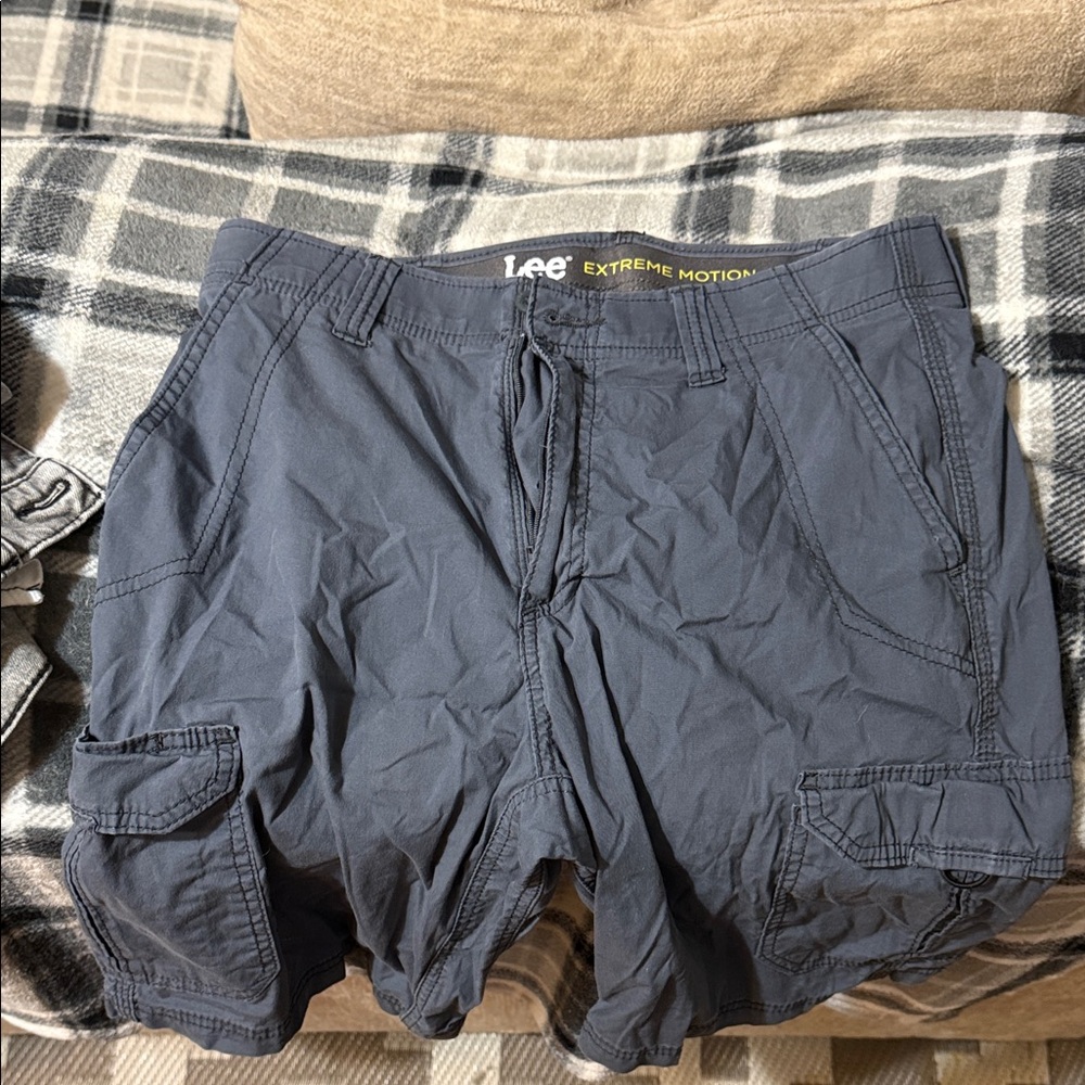 Lee Men's Navy Cargo Shorts